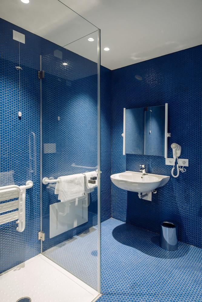 แอร์ รูม โรมแอร์พอร์ต บาย เฮลโลสกาย Hotel ฟิวมิชีโน ภายนอก รูปภาพ